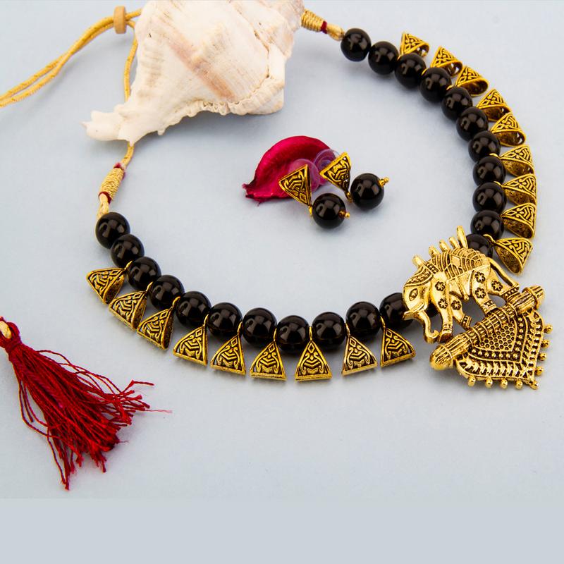 Arihant Gold-Toned GP Black Pearl Necklace Set 44037