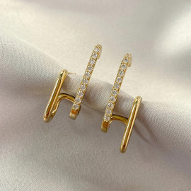 Arihant Gold Plated Korean Beautiful AD Stud Earrings