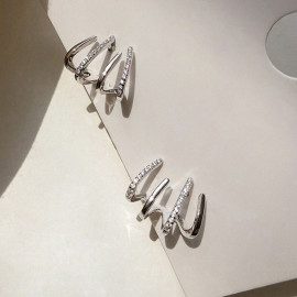 Arihant Silver Plated Trendy Korean Earcuff with Claw Themed Stud Earrings