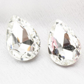 Silver-Plated Teardrop Shaped Studs 9828