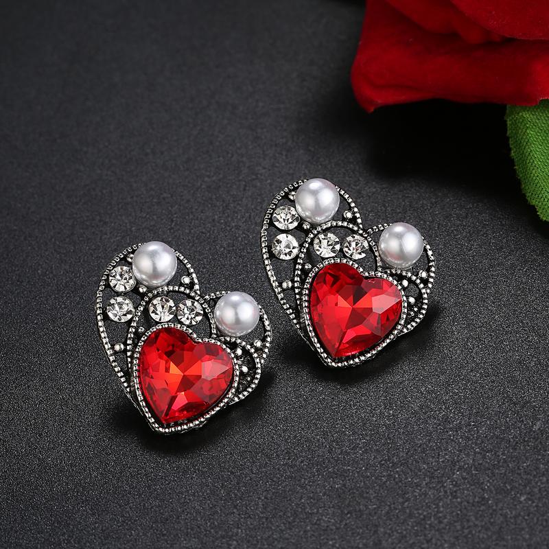 Arihant Platinum Plated Crystal Elements Heart shaped Earrings 2542